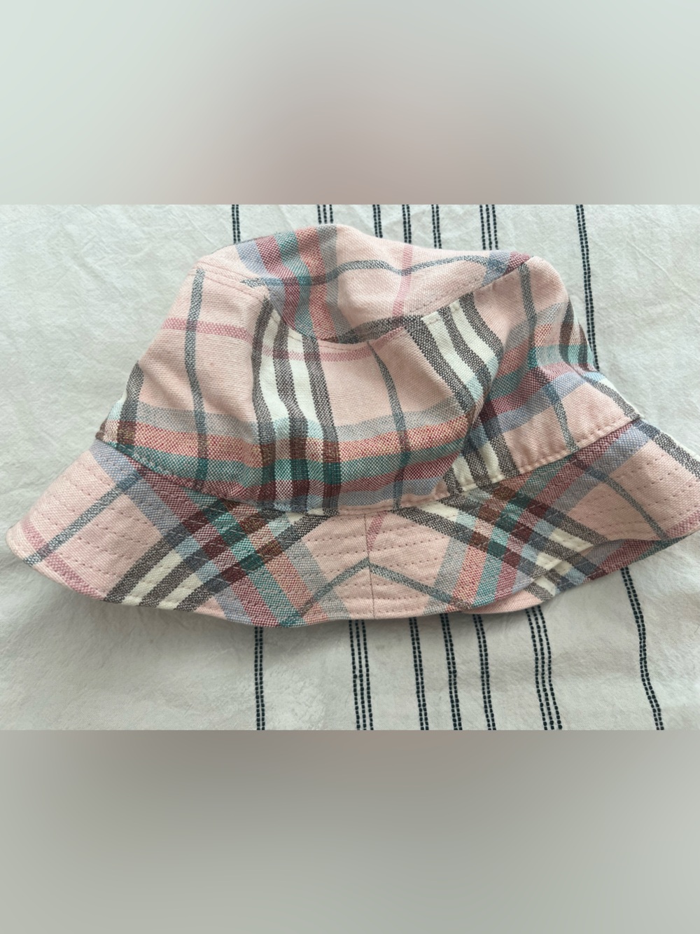 Burberry Plaid Pink Bucket Hat